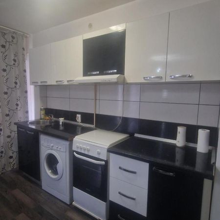 Apartament Vintage Galaţi Екстериор снимка