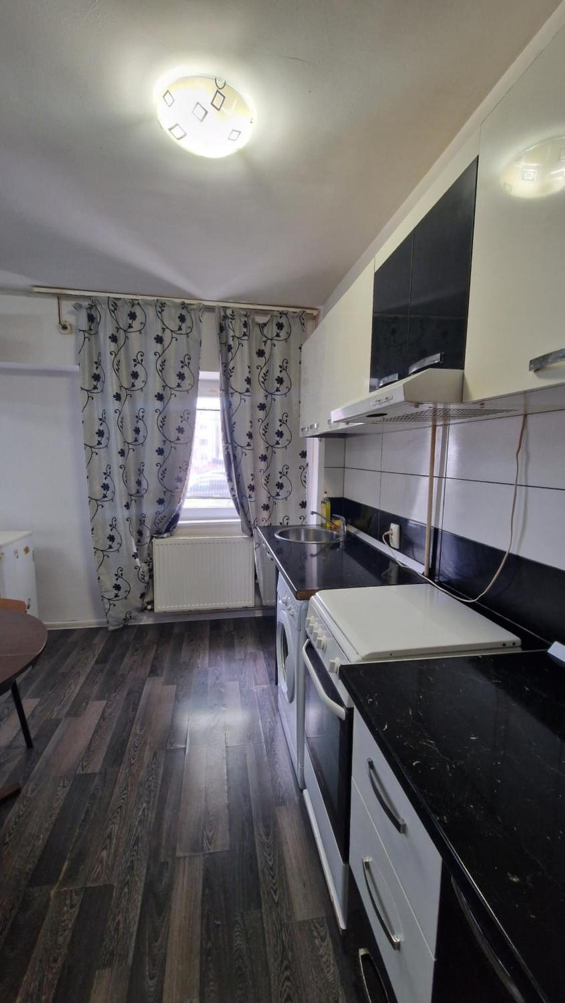 Apartament Vintage Galaţi Екстериор снимка
